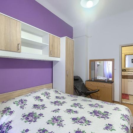 Aida Pula Apartment Eksteriør bilde