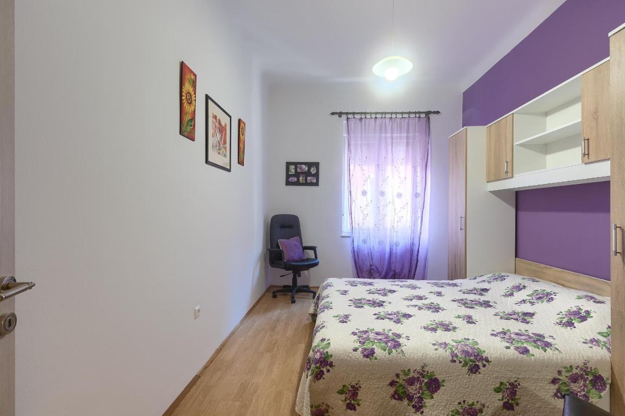 Aida Pula Apartment Eksteriør bilde